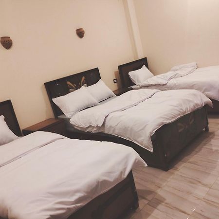 Quiet Gate Guest House Lel Agalta Buitenkant foto