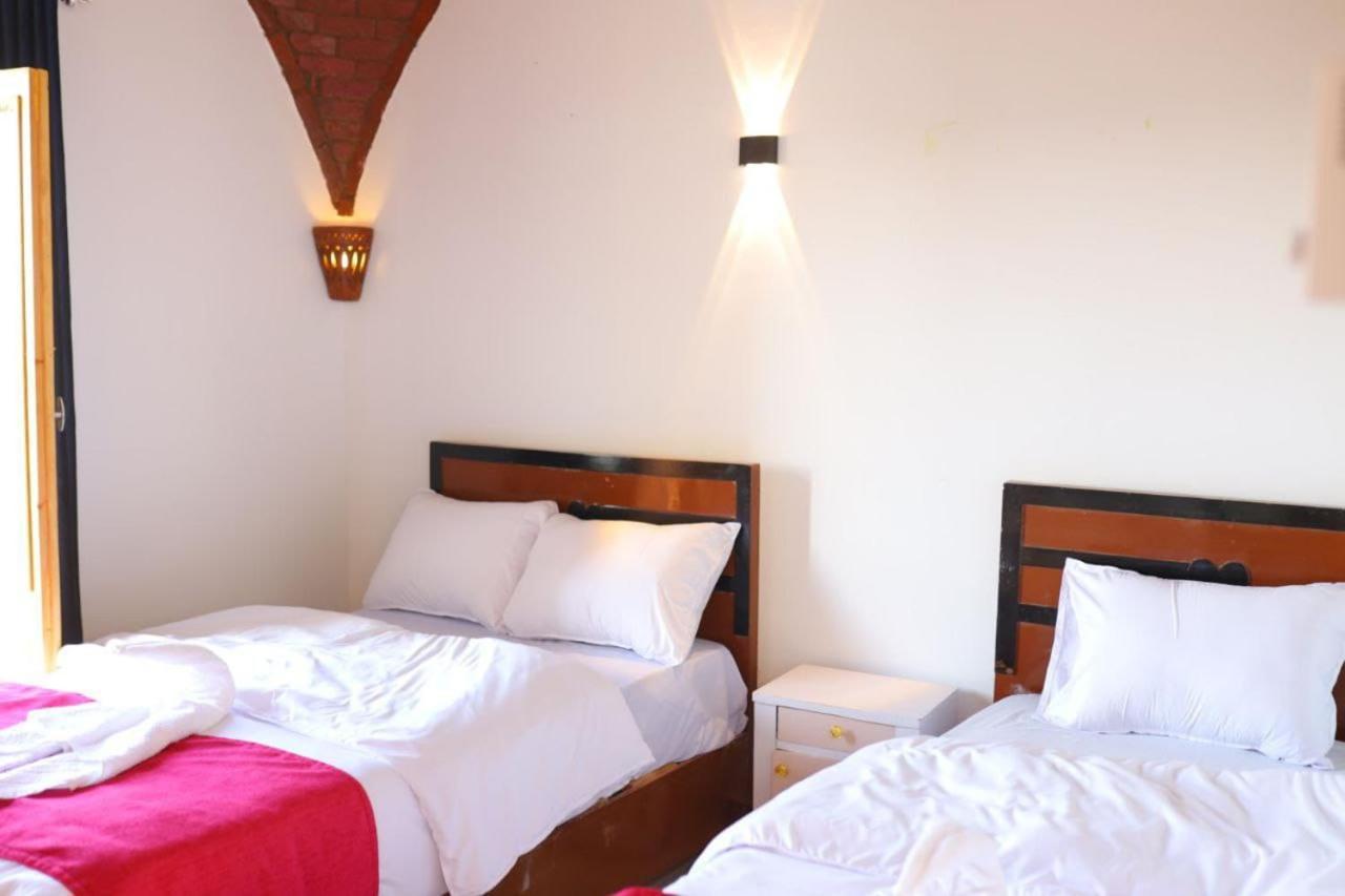 Quiet Gate Guest House Lel Agalta Buitenkant foto