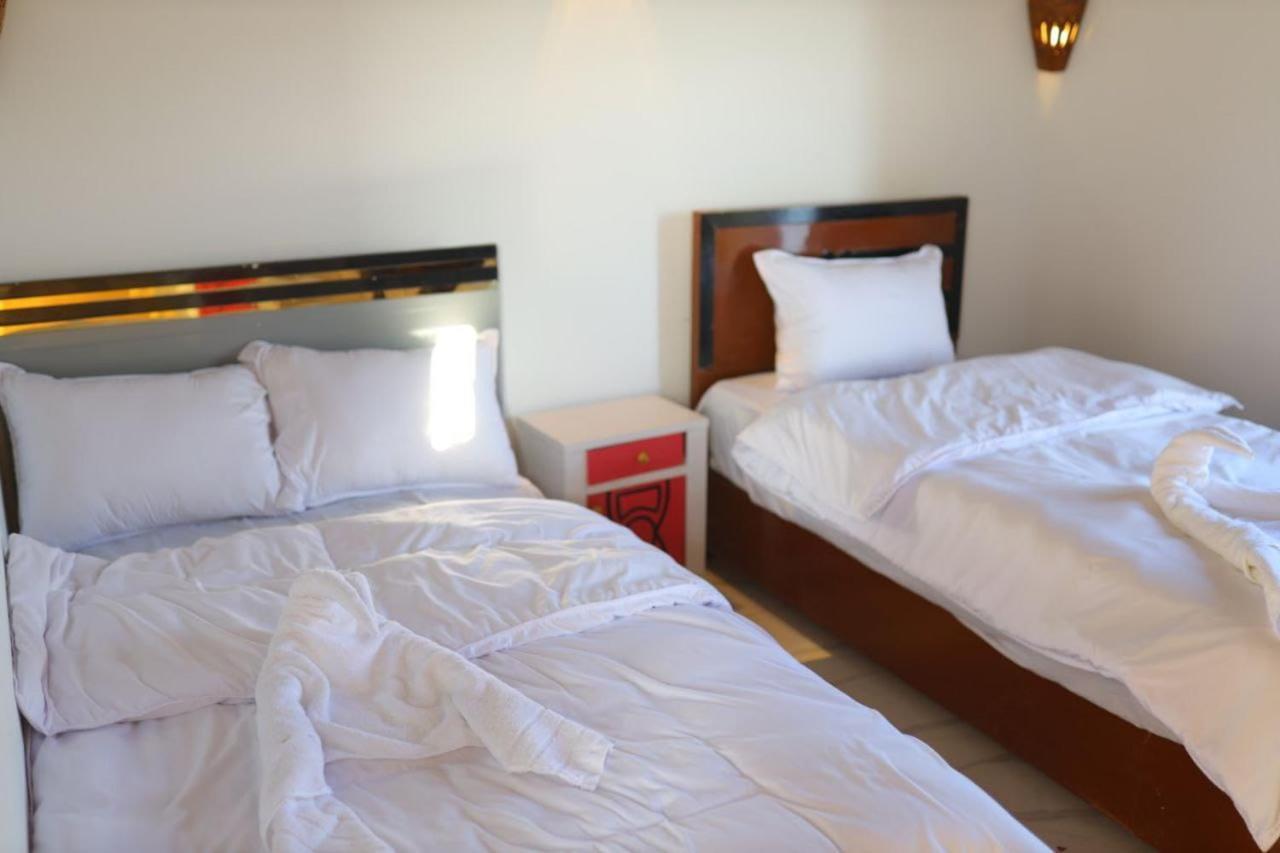 Quiet Gate Guest House Lel Agalta Buitenkant foto