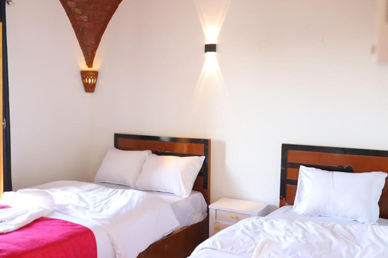 Quiet Gate Guest House Lel Agalta Buitenkant foto
