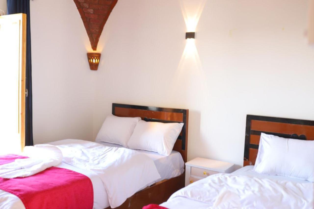 Quiet Gate Guest House Lel Agalta Buitenkant foto