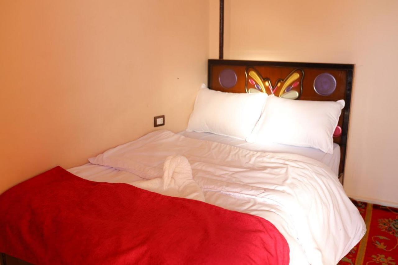 Quiet Gate Guest House Lel Agalta Buitenkant foto